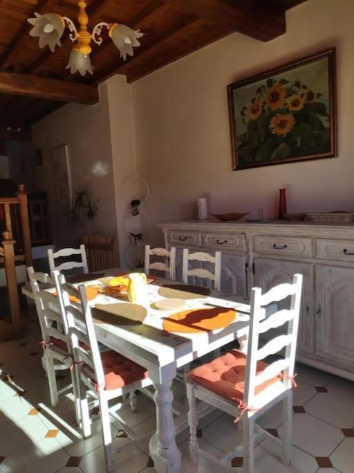 Maison Cosy Et Conviviale, Le B7 Besset Luaran gambar