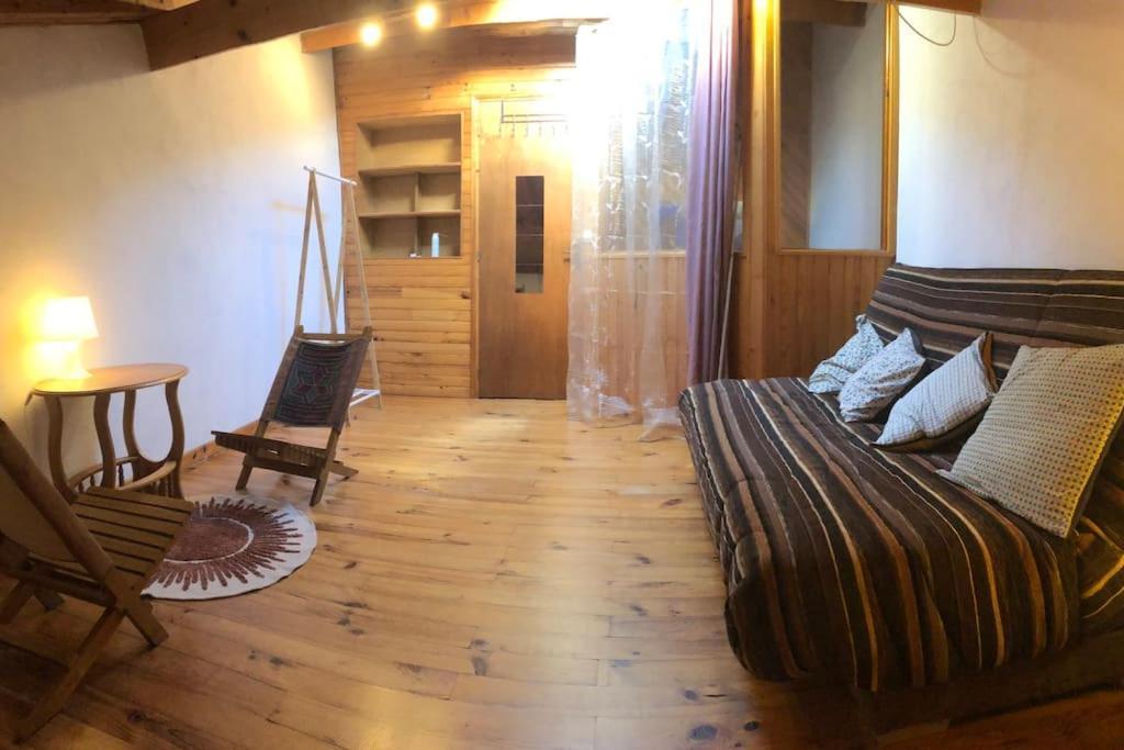 Maison Cosy Et Conviviale, Le B7 Besset Luaran gambar