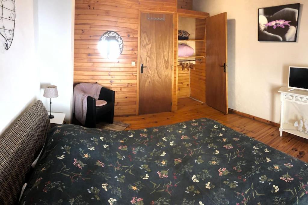 Maison Cosy Et Conviviale, Le B7 Besset Luaran gambar